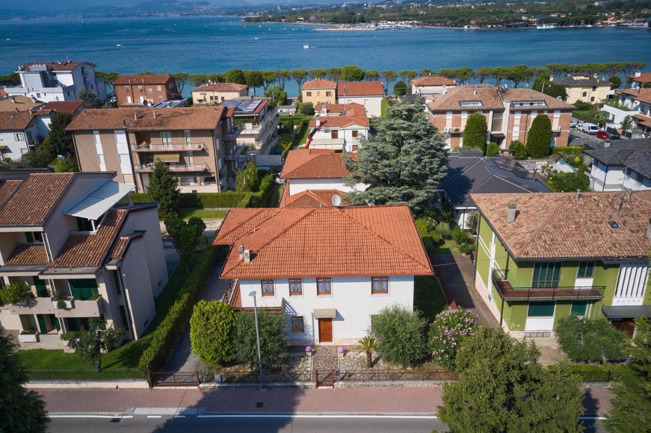 Villa 70 Peschiera del Garda Exterior photo