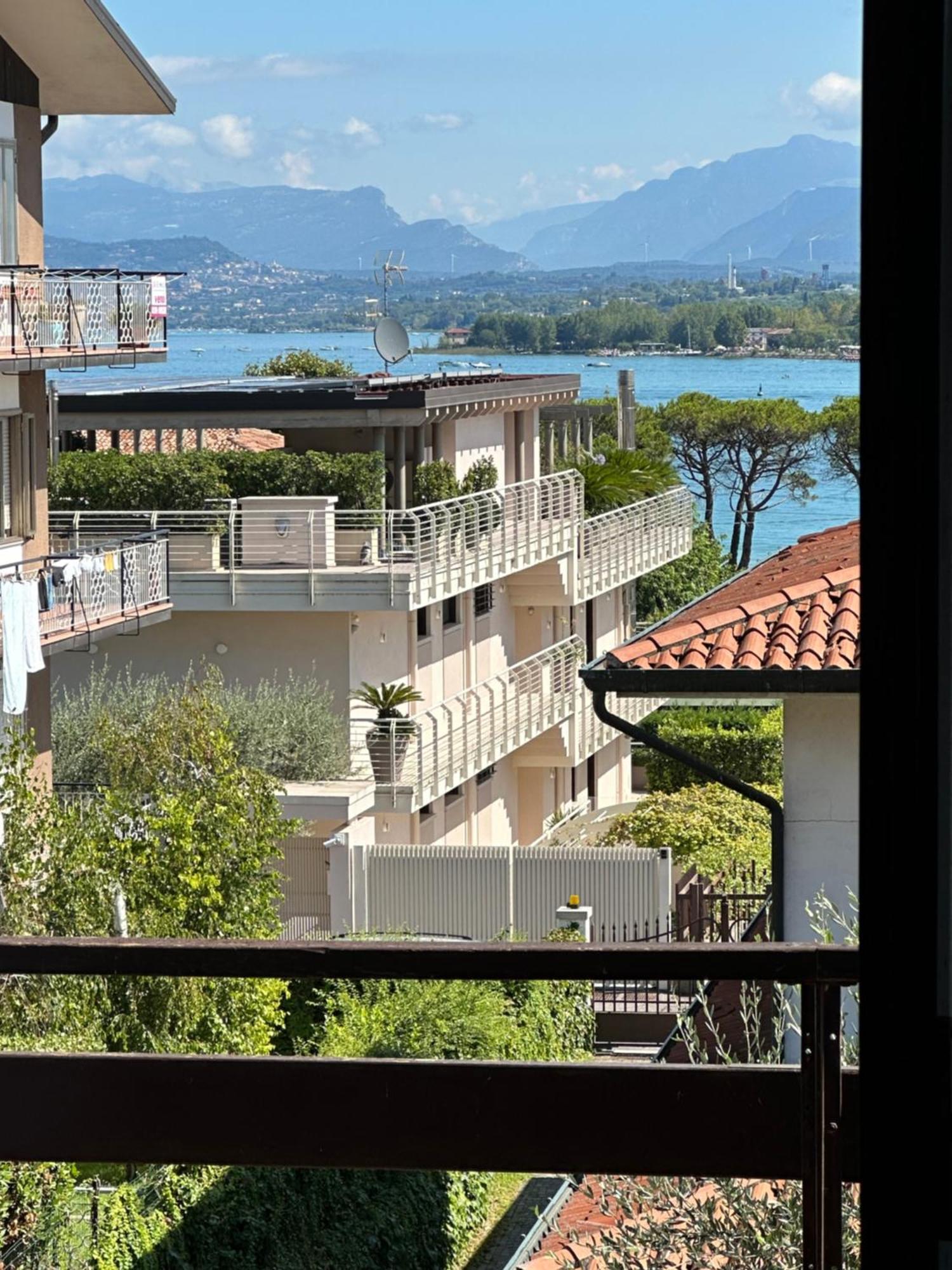 Villa 70 Peschiera del Garda Exterior photo